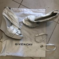 Givenchy Оригинални бели дамски обувки на платформа от естествена кожа, снимка 1 - Дамски елегантни обувки - 24807468