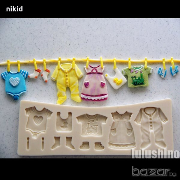 простир бебе бебешки дрехи силиконов молд форма за украса торта сладки с фондан, снимка 1