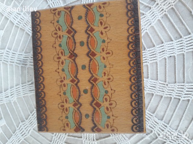 Стара дървена кутия-табакера, снимка 4 - Други ценни предмети - 24962455