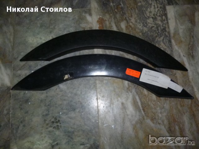 Вежда пластмасова задна лява и дясна Volkswagen Passat 88-93г.