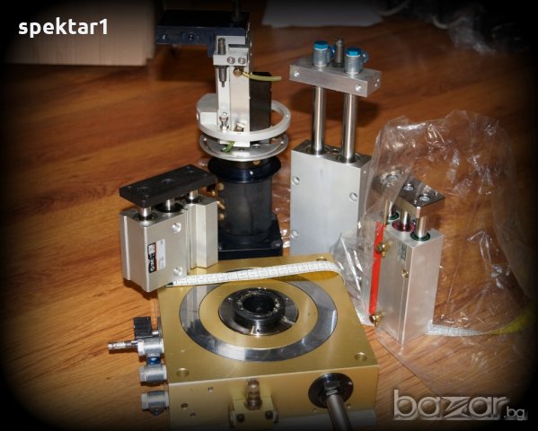 пневматични елементи въртящя маса.разпределители цилиндри  ел вентили  магнет вентили, снимка 1