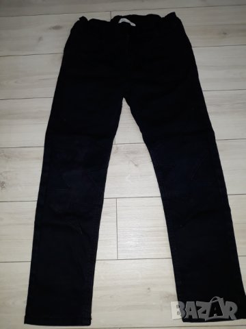 Детски черни дънки марка H&M Унисекс, снимка 1 - Детски панталони и дънки - 24538892