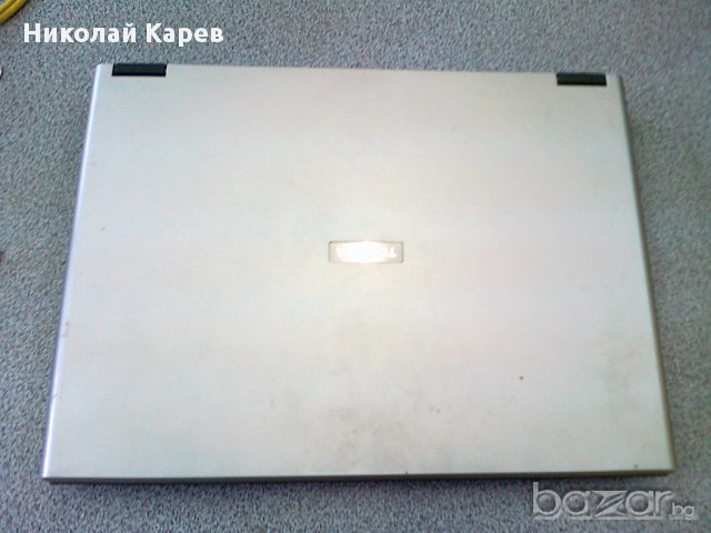 Продавам лаптоп Toshiba Satellite l30-101, снимка 2 - Лаптопи за дома - 11040894