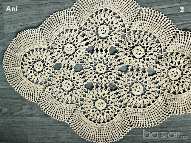 Ръчно плетени декоративни карета на една кука , снимка 12 - Декорация за дома - 15784628