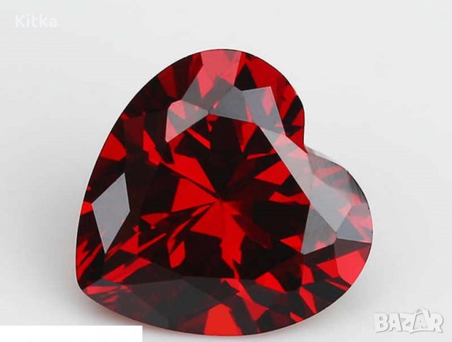 Рубин-  красиво червено сърце 