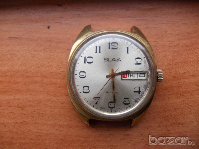 Часовник Слава - 5 , снимка 1 - Антикварни и старинни предмети - 12754792