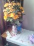 Декоративна ваза с рози, снимка 1 - Вази - 25378635