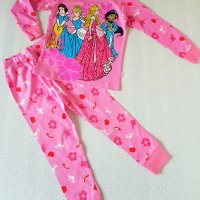 Пижама принцеси 2-3 години, снимка 1 - Детски пижами - 24718652