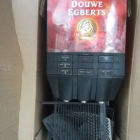 Продавам кафемашина/кафеавтомат Douwe Egberts Cafitesse 400, снимка 1 - Кафе машини - 23369787