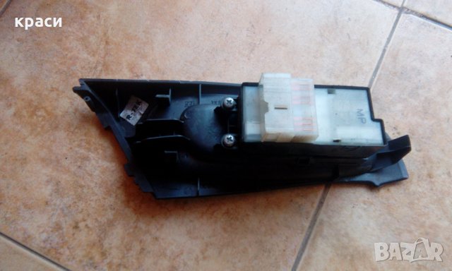 копчета стъкла нисан, снимка 3 - Части - 23920666