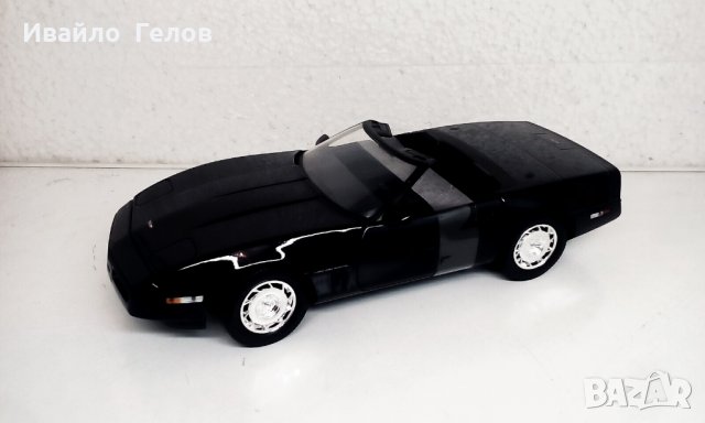Chevrolet Corvette 1:18 на GreenLight и Maisto, снимка 2 - Колекции - 23735799