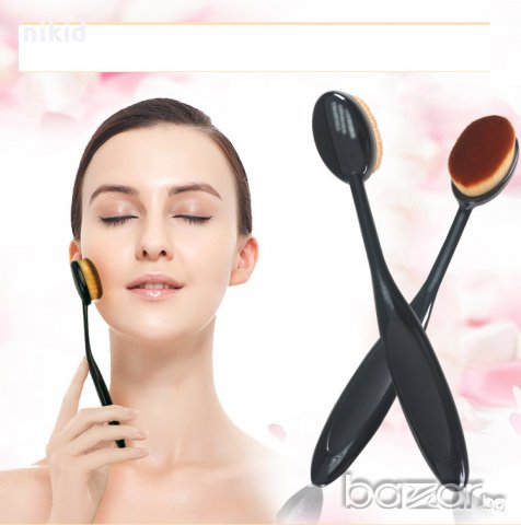 ново НАЙ меката овална четка за грим овал Pro Oval С протектор капак