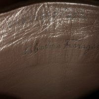 Дамски ботуши естествен велур Salvatore Ferragamo, снимка 8 - Дамски ботуши - 24238043