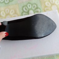 Велурени черни дамски обувки, снимка 5 - Дамски ежедневни обувки - 14662978