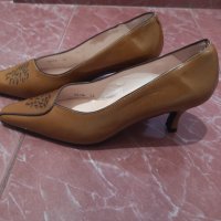 Намалени Обувки MIMAPIES естествена кожа, снимка 1 - Дамски обувки на ток - 22798696