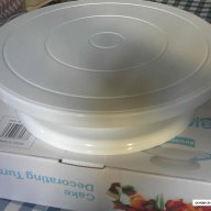 Бяла пластмасова въртяща стойка основа поставка за торта , снимка 2 - Аксесоари за кухня - 9000345