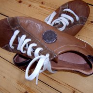 Дамски спортни обувки номер 37 , снимка 1 - Маратонки - 15982549