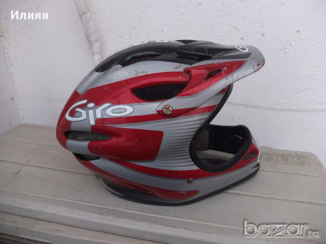 Продавам каска , снимка 2 - Аксесоари за велосипеди - 17224493