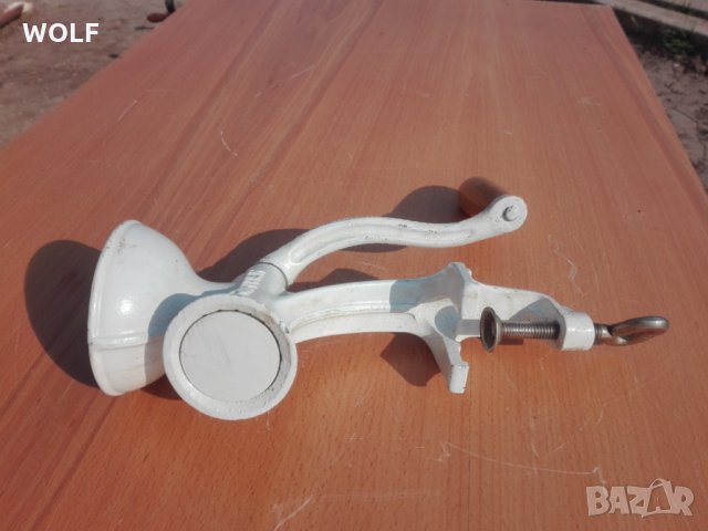 Jupiter Germany мелница за семена от мак,кафе подправки, снимка 4 - Антикварни и старинни предмети - 24932185