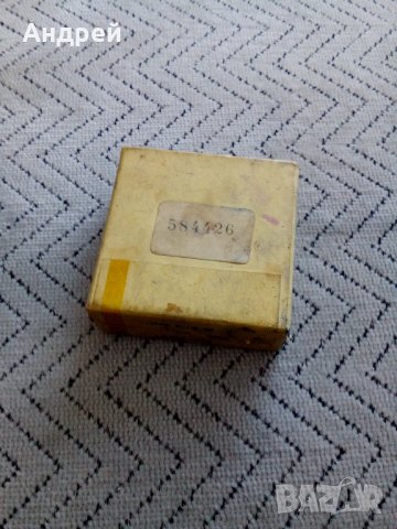 Стара кутия филтри, снимка 3 - Антикварни и старинни предмети - 25643239