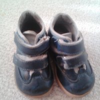 Продавам бебешки и детски есенно-зимни обувки и ботуши №15-25, снимка 13 - Детски боти и ботуши - 19884294