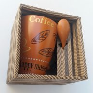 Подарък - Чаша за топли напитки с лъжичка в подаръчна опаковка, снимка 2 - Чаши - 10351244