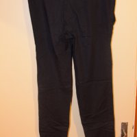 Дамски черен панталон, снимка 2 - Панталони - 24118922
