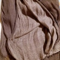 Дам.шал-/памук/,с две лица-"s.Oliver",цвят-капучино+бежово. Закупен от Италия., снимка 2 - Шалове - 20057297