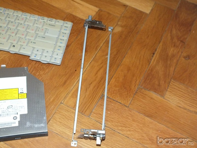 Продавам панти за лаптоп Acer 5920g, снимка 1
