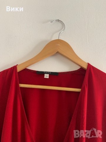 Червена блуза, снимка 2 - Блузи с дълъг ръкав и пуловери - 25473151