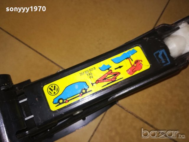 volkswagen-нов оригинален крик-внос швеицария, снимка 13 - Аксесоари и консумативи - 20126838