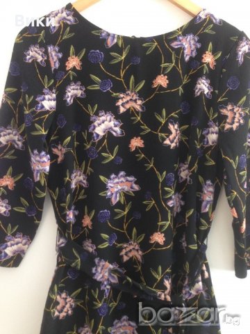 Рокля на HM на цветя, снимка 5 - Рокли - 18862017