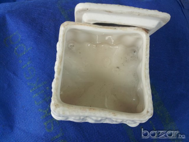 стара порцеланова кутия за бижута2, снимка 5 - Антикварни и старинни предмети - 15045210