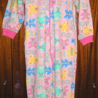 Пижама 7-10 г., снимка 1 - Детски пижами - 23841730