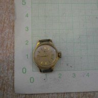 Часовник "ЧАЙКА" дамски работещ съветски, снимка 1 - Дамски - 10946097
