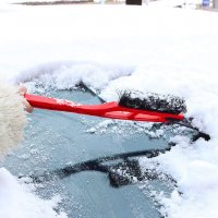 Стъргалка за лед с четка за сняг за автомобил с дълга дръжка, снимка 4 - Аксесоари и консумативи - 23044346