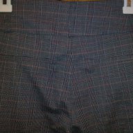 Актуален сив елегантен панталон с фино каре,р-р 38., снимка 3 - Панталони - 16277719