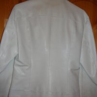 Дамско кожено яке, размер М, снимка 3 - Якета - 24962599