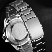 Нов часовник стоманен корпус и верижка дата тип дайвър черен, снимка 3 - Мъжки - 19338489