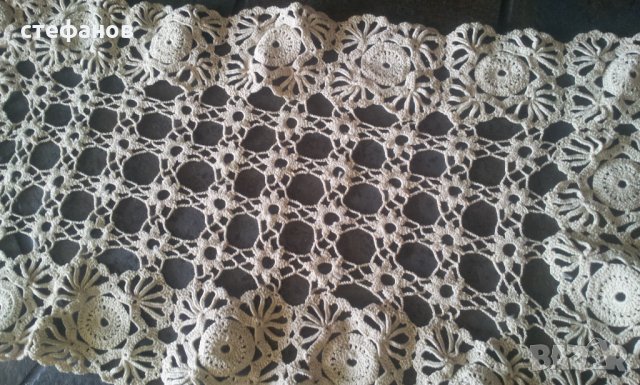 Две дантелени покривки за маса нови и различни, снимка 5 - Покривки за маси - 24769871