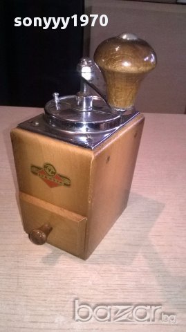 Kym=kym-красива ретро мелница-17х11х8см-внос швеицария, снимка 7 - Антикварни и старинни предмети - 18137449
