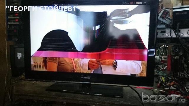  SAMSUNG LE40B530P7W СЪС СЧУПЕН ПАНЕЛ
