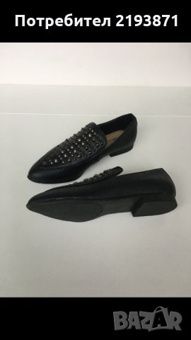 Кожени равни черни обувки с капси JustFab номер 36