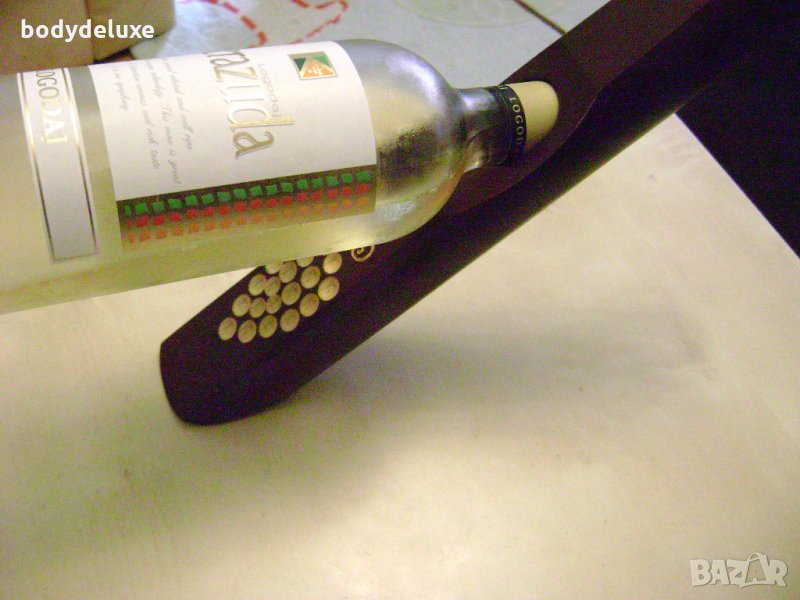дървена стойка за вино или ракия, снимка 1