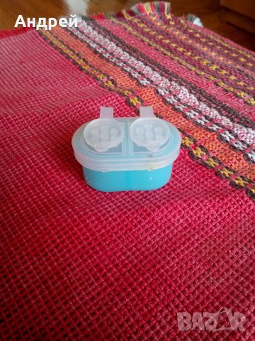 Стара кутийка за подправки