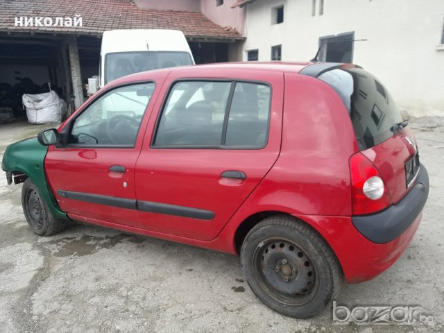 Рено Clio 2003 година, снимка 3 - Автомобили и джипове - 20690670