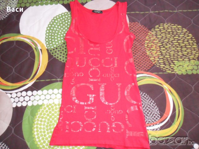 100% Moschino I 48 оригинален екстравагантен топ + подарък Gucci, снимка 2 - Потници - 11549731