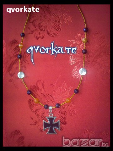 Колие с кръст