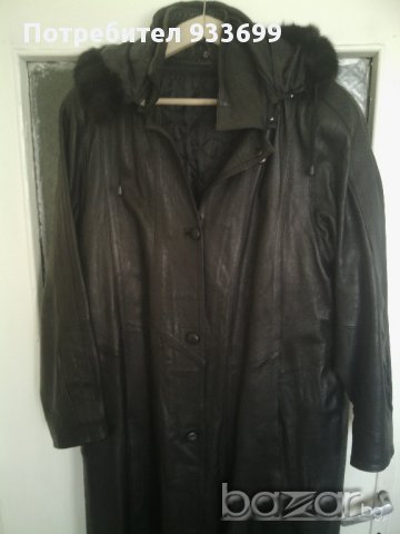 Кожено палто, снимка 1 - Палта, манта - 9931099
