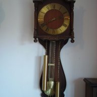 Стар механичен стенен часовник, снимка 1 - Антикварни и старинни предмети - 16638714